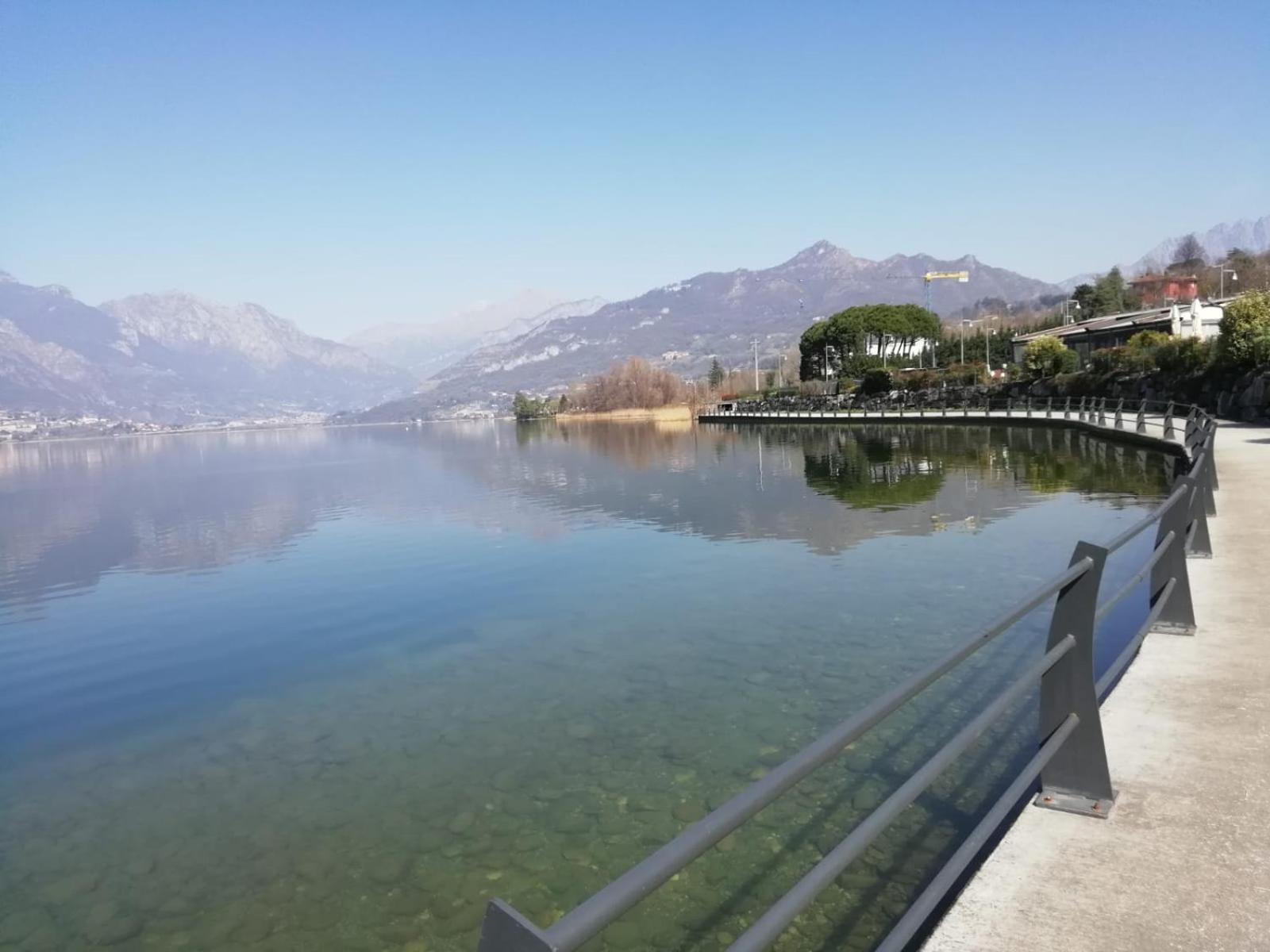 La Poesia Del Lago Oggiono 外观 照片